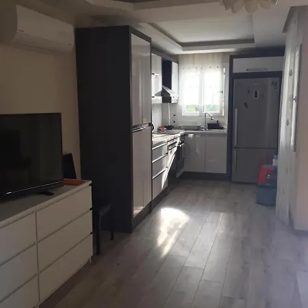 Ferienwohnung Tatlises * كوشاداسيه